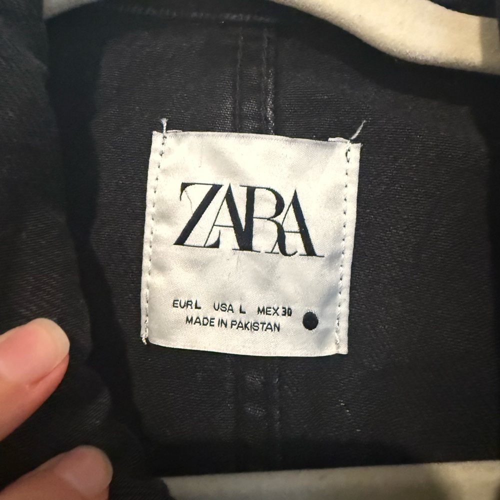 Zara Black Studded Denim Jacket - Picture 3 of 3